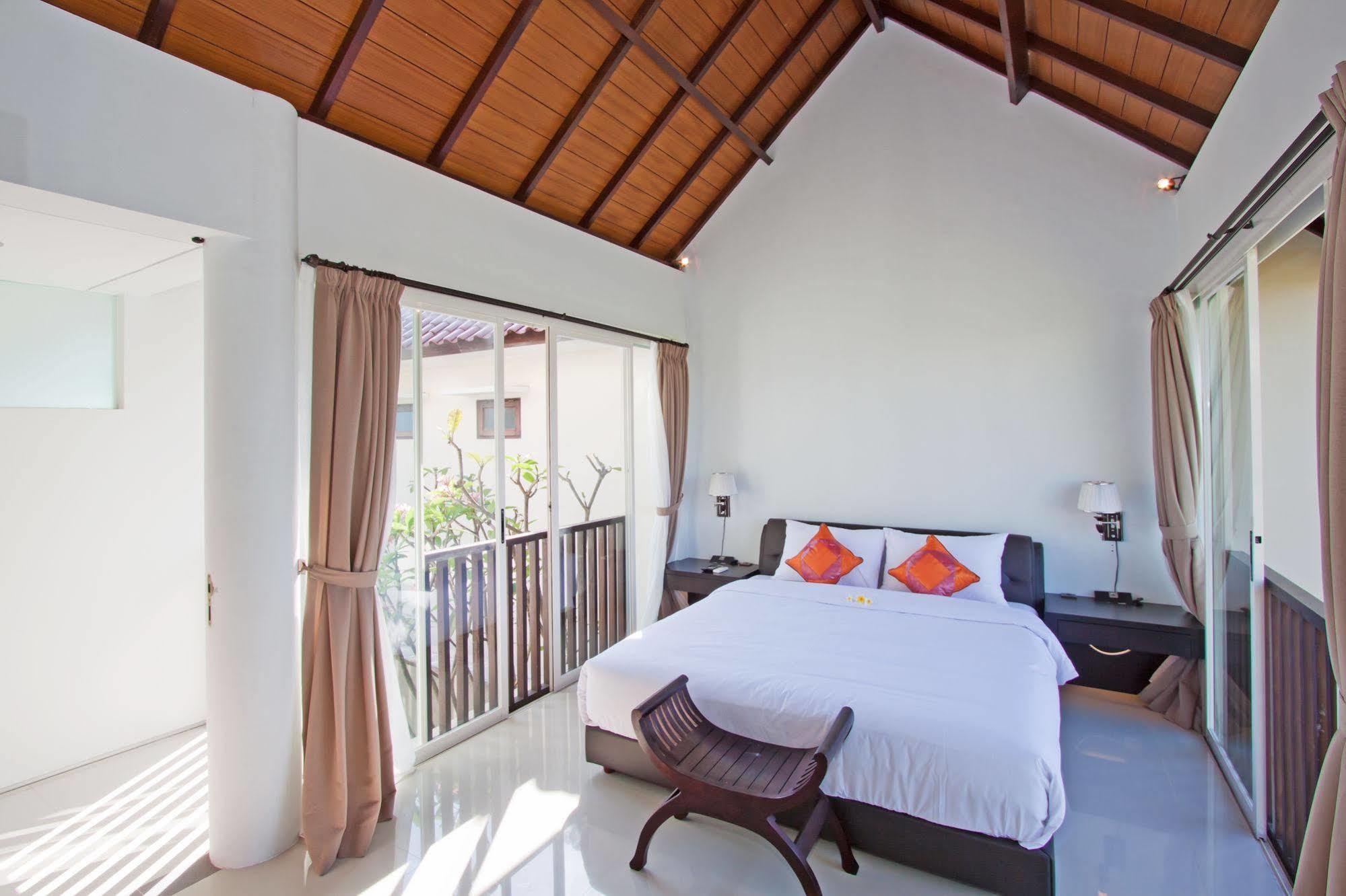 Grace And Milena Guesthouse Kuta Lombok Eksteriør bilde