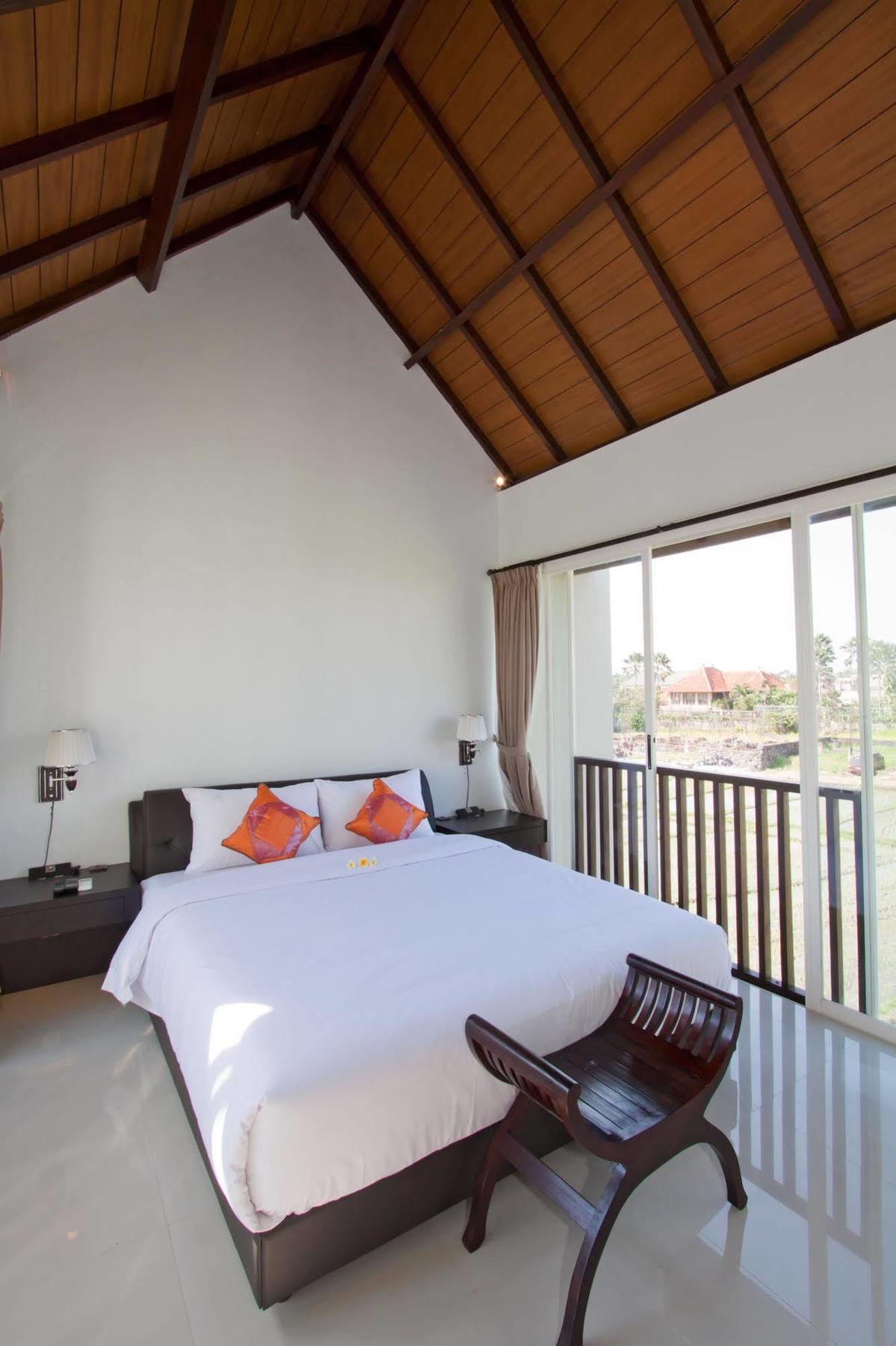 Grace And Milena Guesthouse Kuta Lombok Eksteriør bilde