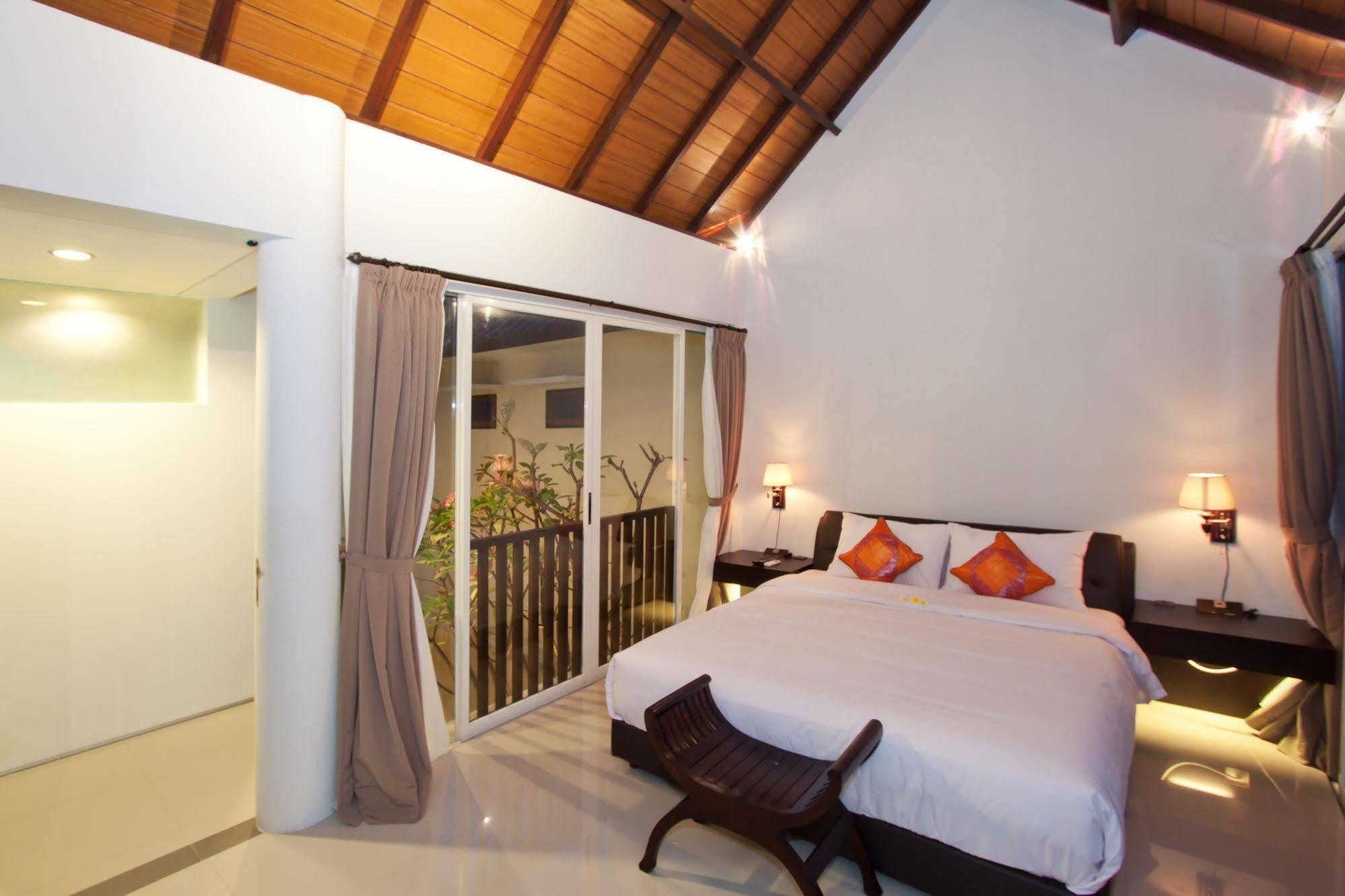 Grace And Milena Guesthouse Kuta Lombok Eksteriør bilde